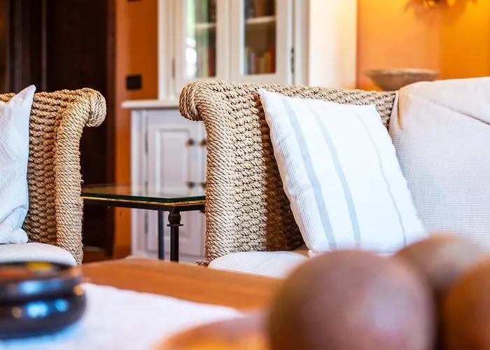 Fenice - Elegant 보르고 아 모짜노